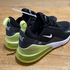 Nike 270s Men’s Size 12- Brand New